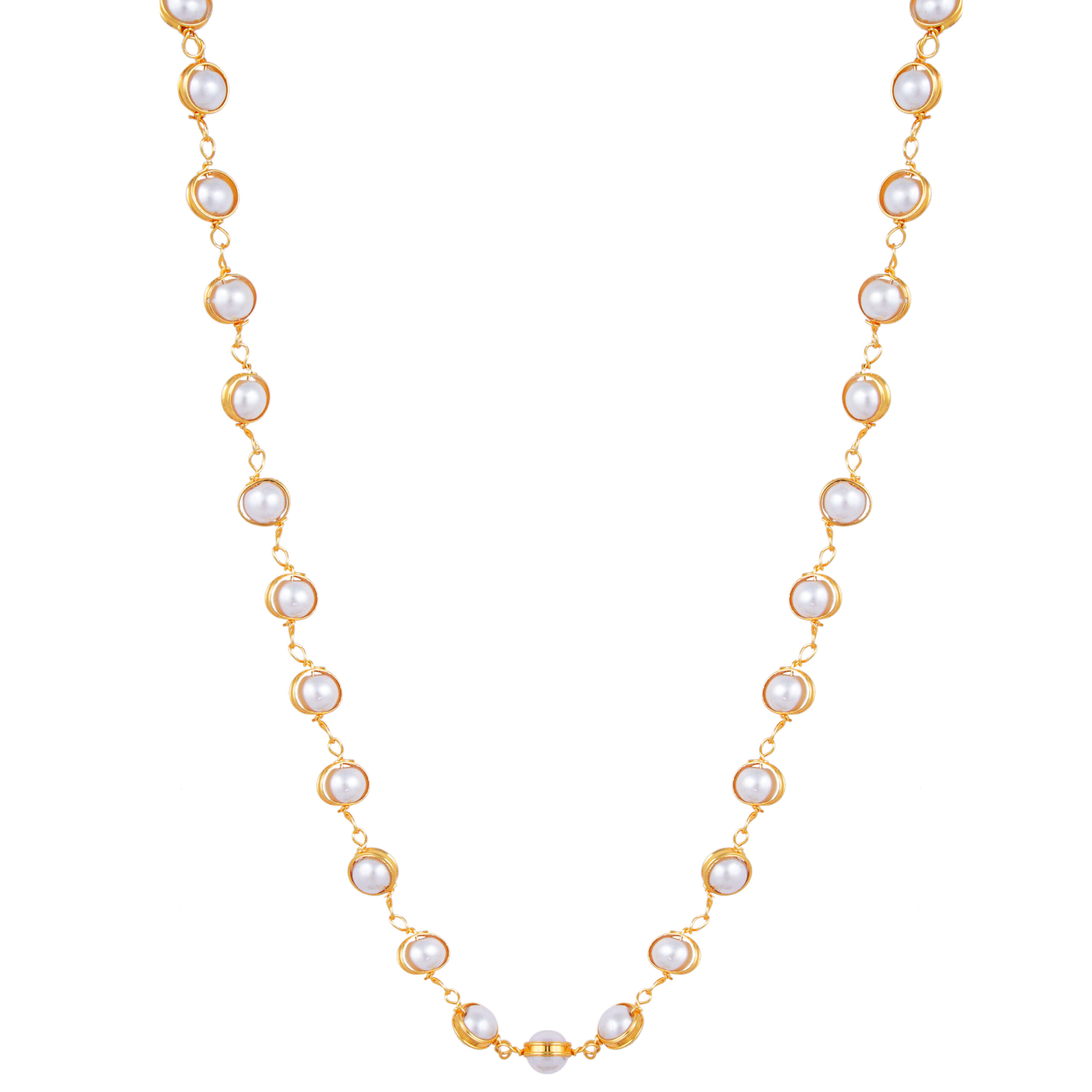 Buy Pipa Bella by Nykaa Fashion Gold Pearl Studded C Initial Chain Necklace  Online